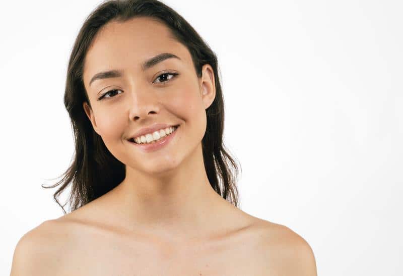 woman with clear skin after vampire facial rf treatment in naples and fort myers, fl